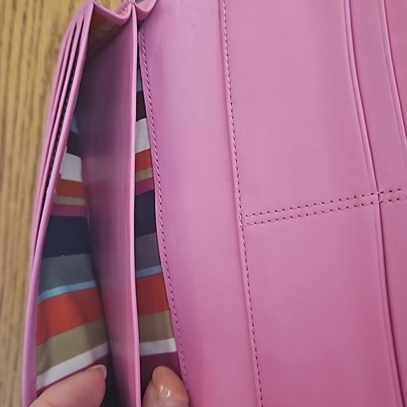 Coach Legacy Garcia Trifold gray leather wallet with pink interior - Picture 7 of 15